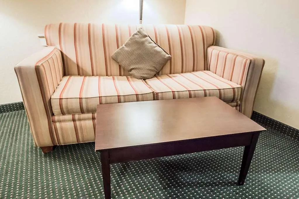 Comfort Suites Orlando Airport