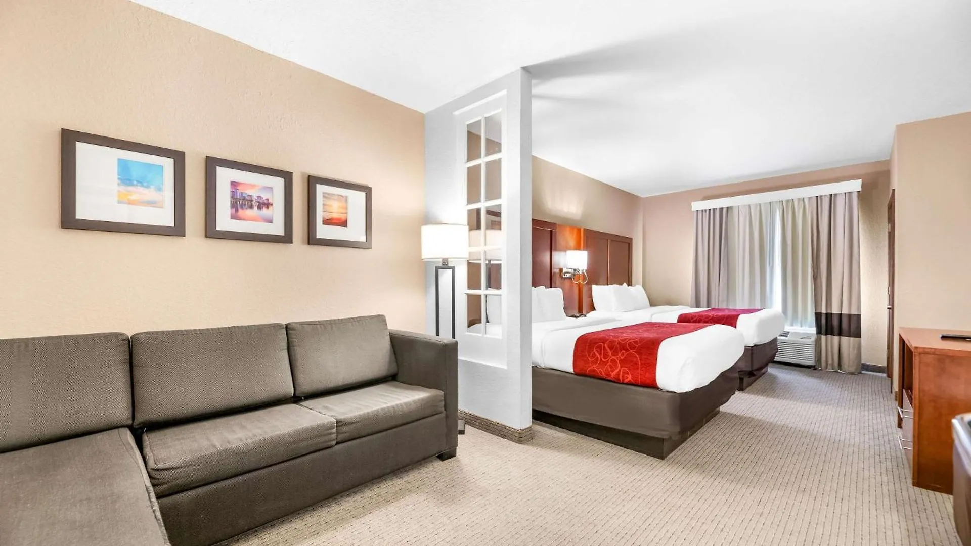 Hotel Comfort Suites Orlando Airport